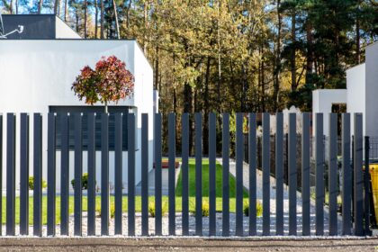 Czy ogrodzenia palisadowe łączą estetykę, trwałość i bezpieczeństwo?